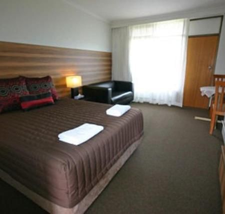 Red Cedars Motel Canberra Extérieur photo